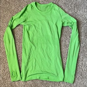 Lululemon Green Long-sleeve with Thumb Holes